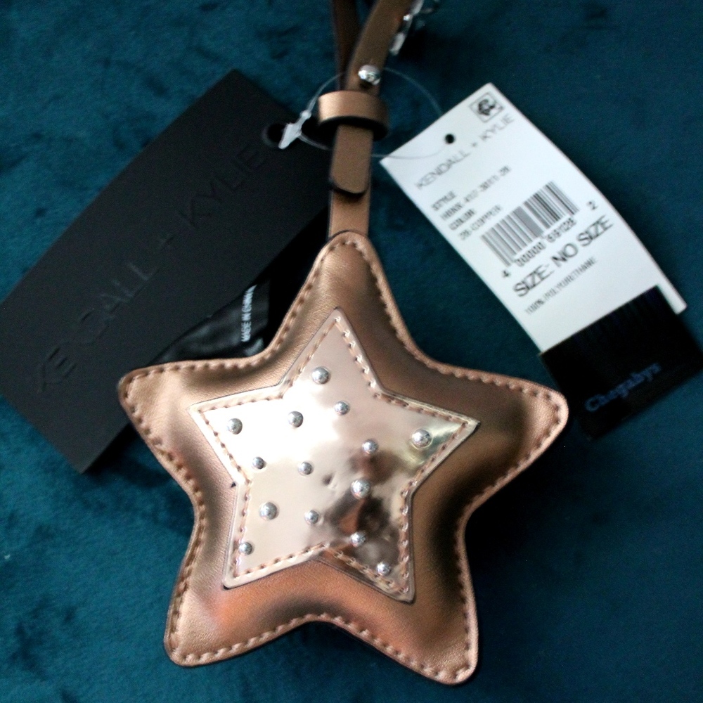 Kendall & Kylie leather star key chain
